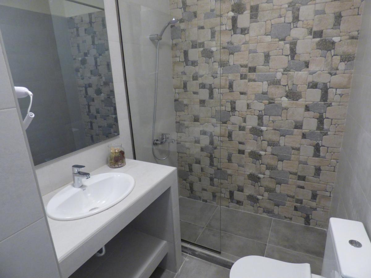 Natashas Apartments イプソス エクステリア 写真